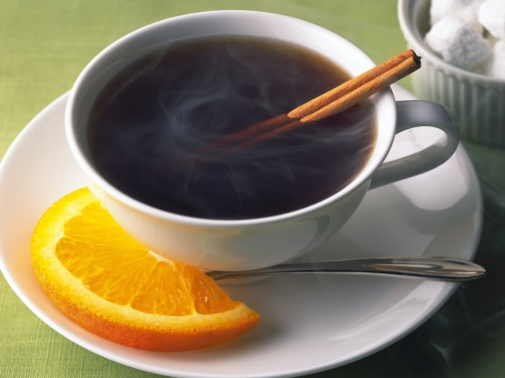 Крепкий чай вымывает из организма полезные минералы